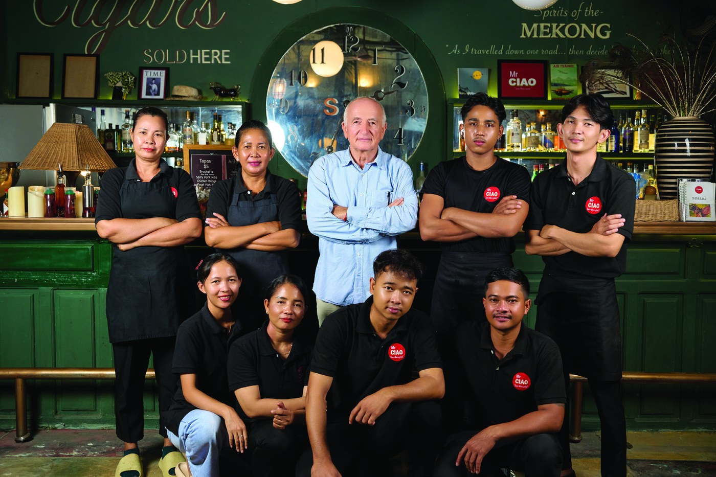 The Mr. CIAO team at the bar