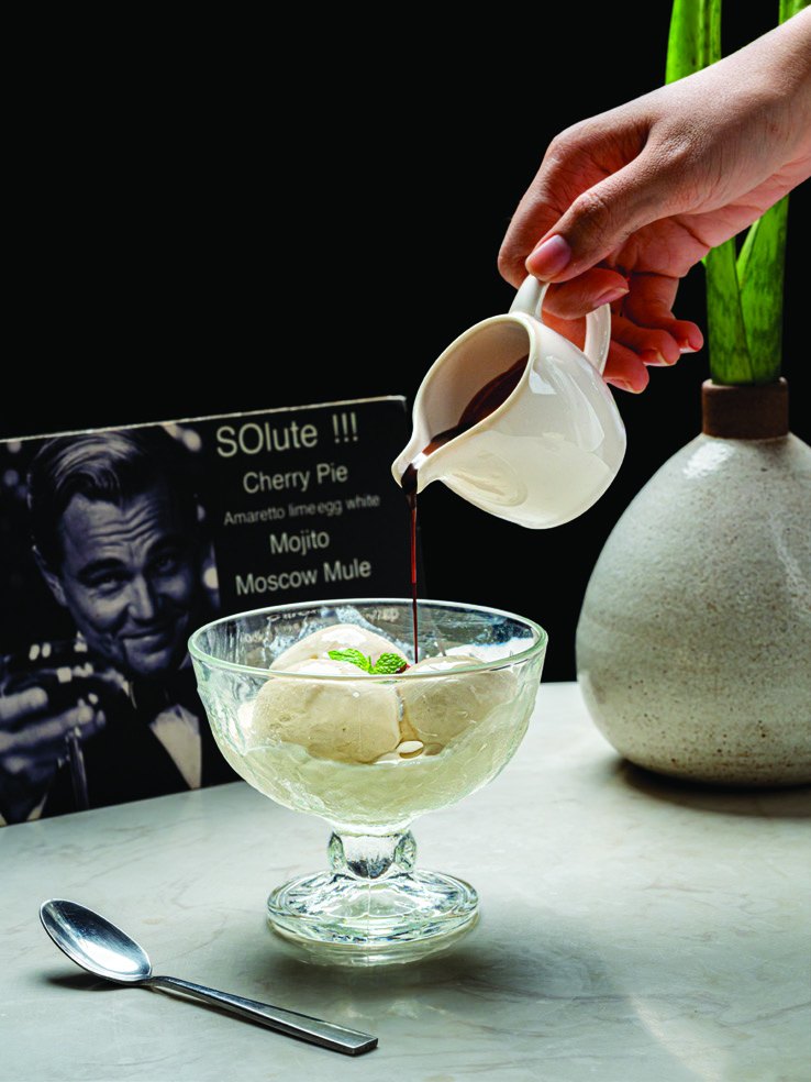 Dame blanche ice-cream