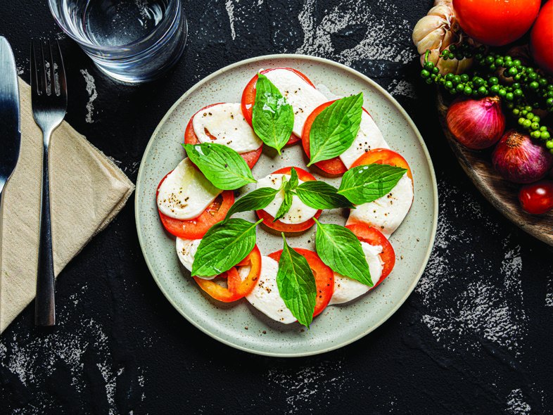 Caprese salad with tomato and mozzarella